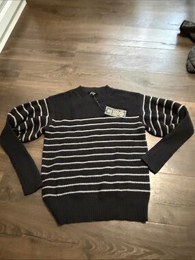 Striped Crewneck Sweater - Black and White